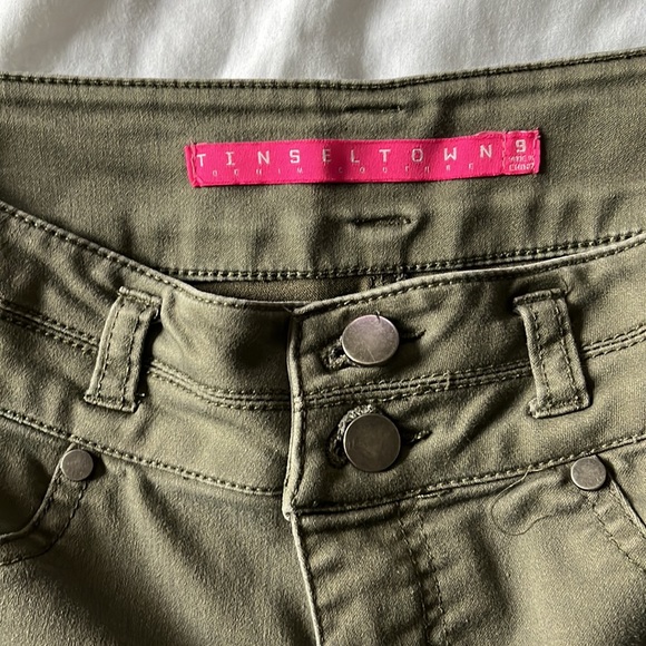 Olive jeans - Picture 3 of 4